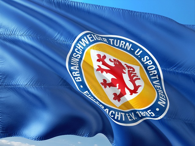 不仅仅是在